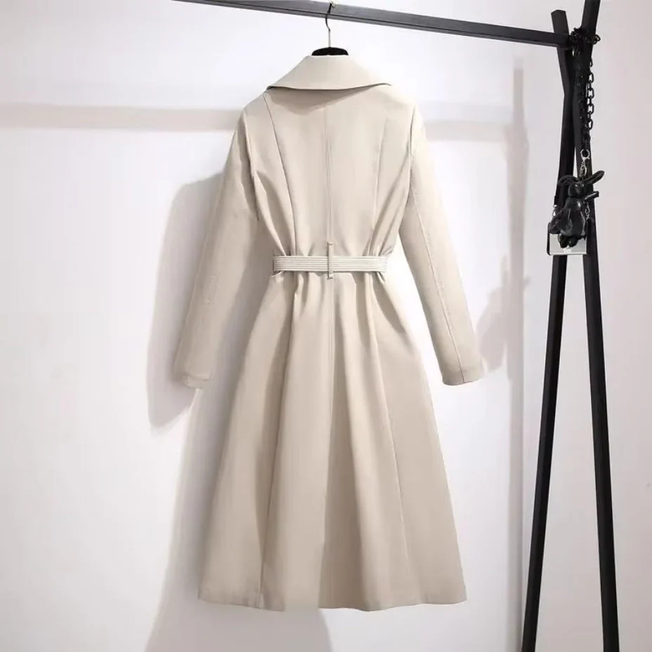 Barbara | Płaszcz damski dwurzędowy z paskiem i klapowym kołnierzem, elegancki - Image 7