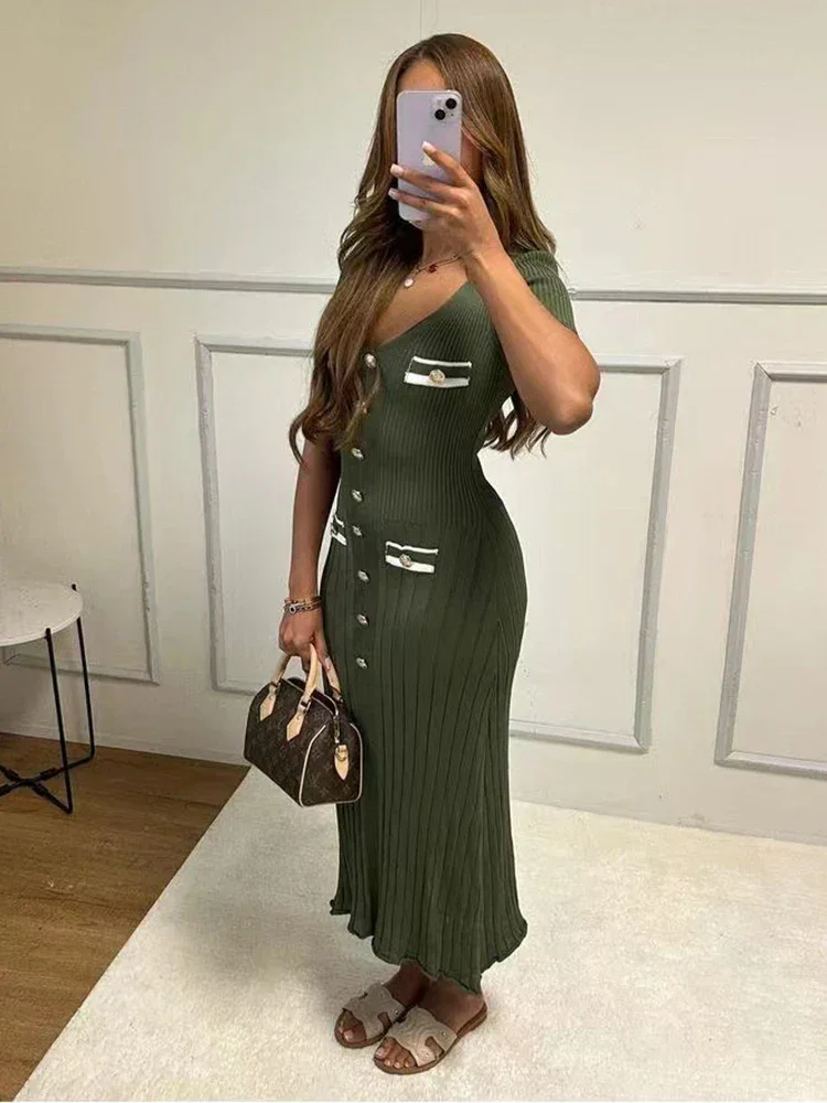 Christine | Sukienka damska długa z guzikami i dekoltem w serek, elegancka i stylowa - Image 3