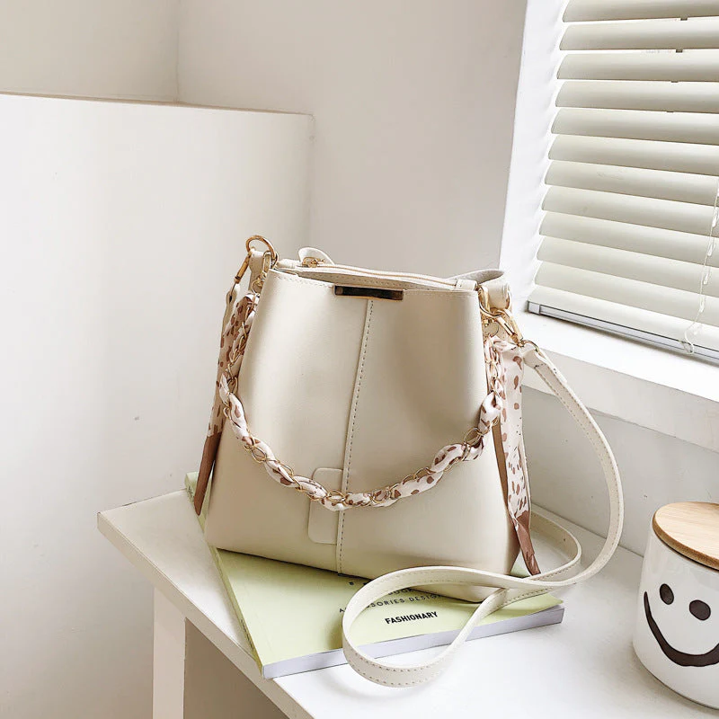 Danielle | Damska letnia torebka crossbody z łańcuszkiem, modna wszechstronna - Image 5