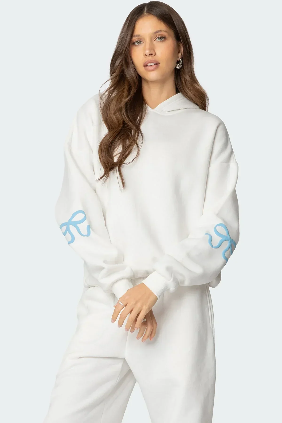 Delilah I Loungewear Niezbędny zestaw oversize'owej bluzy z kapturem i spodni - Image 12