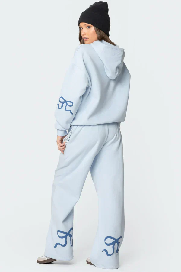 Delilah I Loungewear Niezbędny zestaw oversize'owej bluzy z kapturem i spodni - Image 16