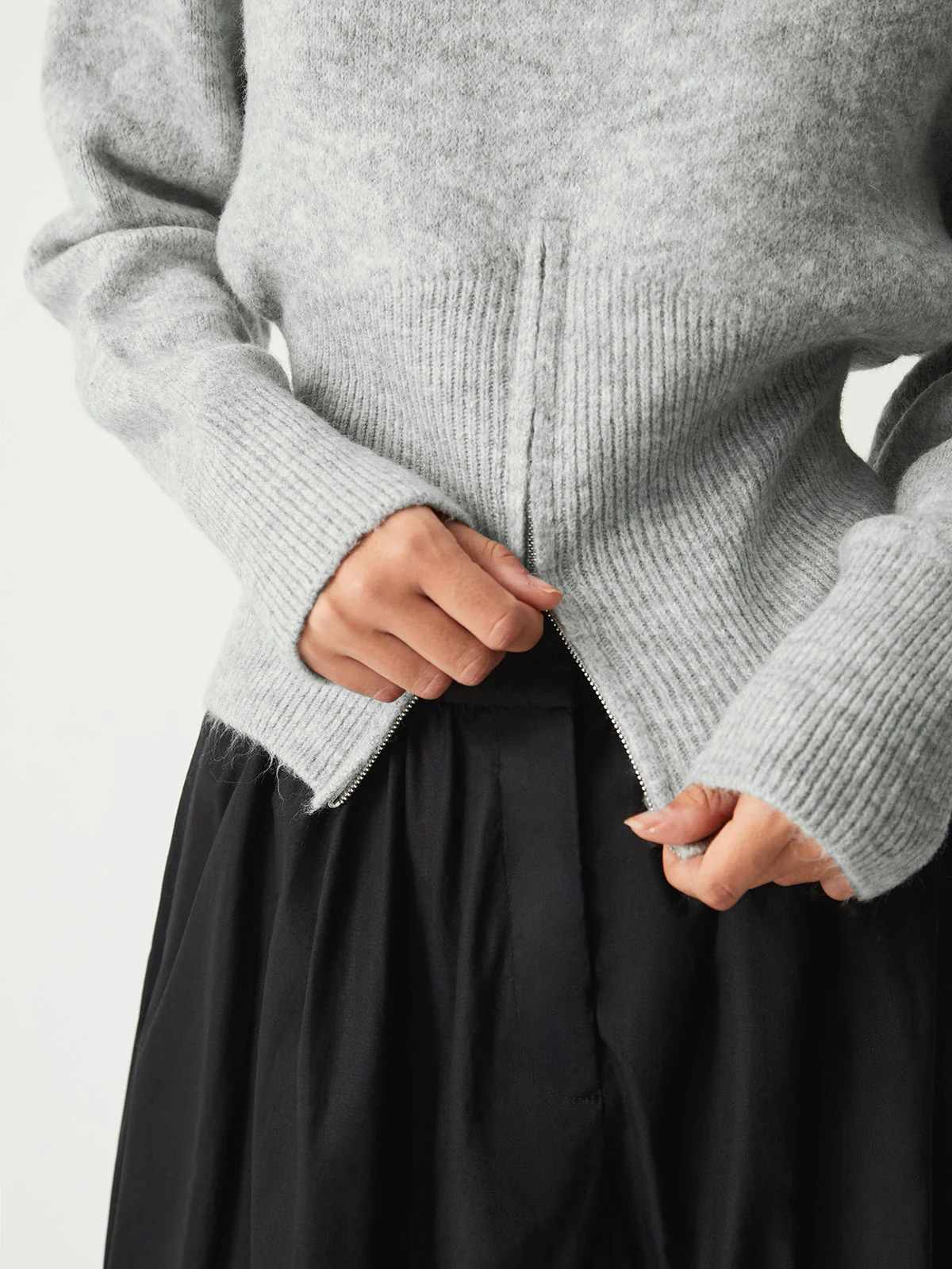 Edith | Damski sweter z półzamkiem i puszystą fakturą, wygodny i cozy fason - Image 3