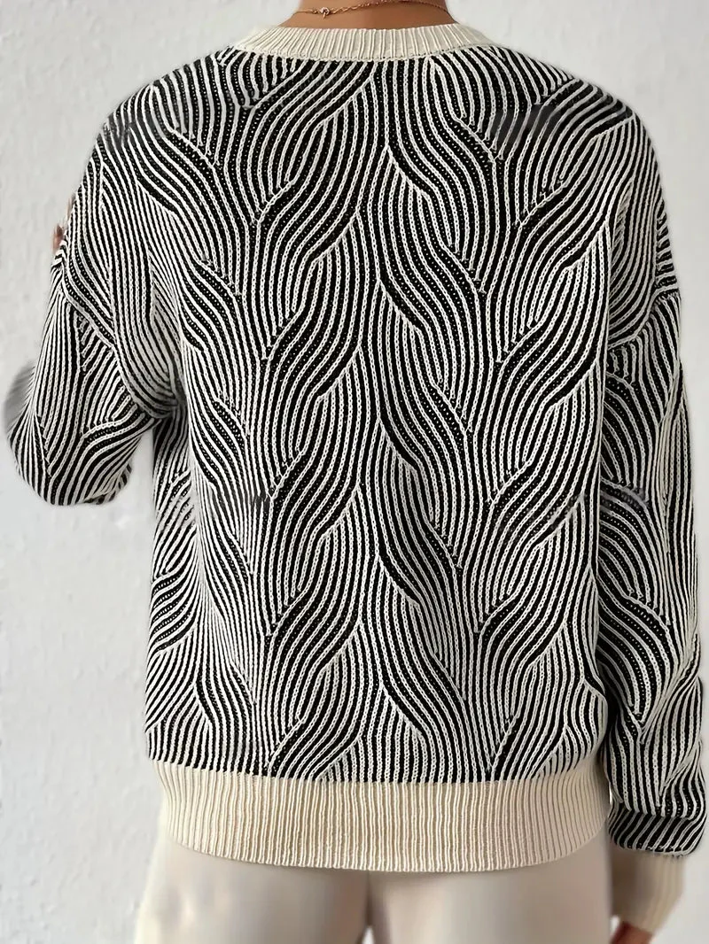 Ember – damski sweter z dzianiny z abstrakcyjnym nadrukiem – Casual Chic - Image 3