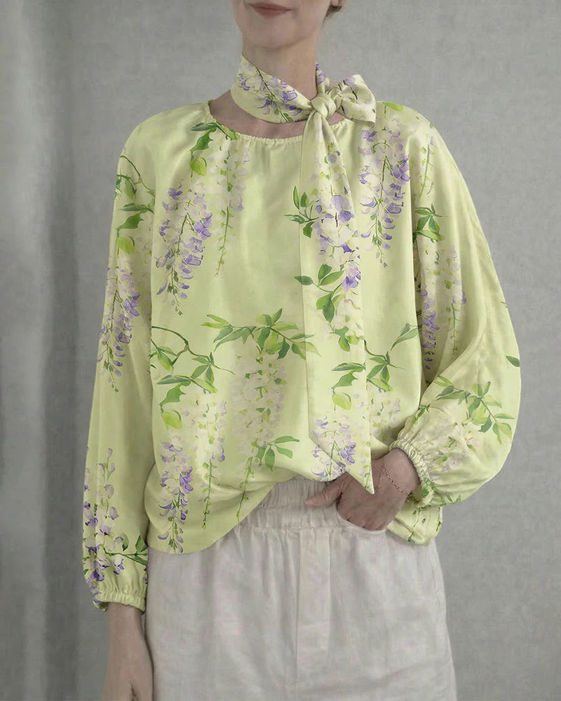Ember | Elegancka bluzka damska w wiosenny print - Image 2