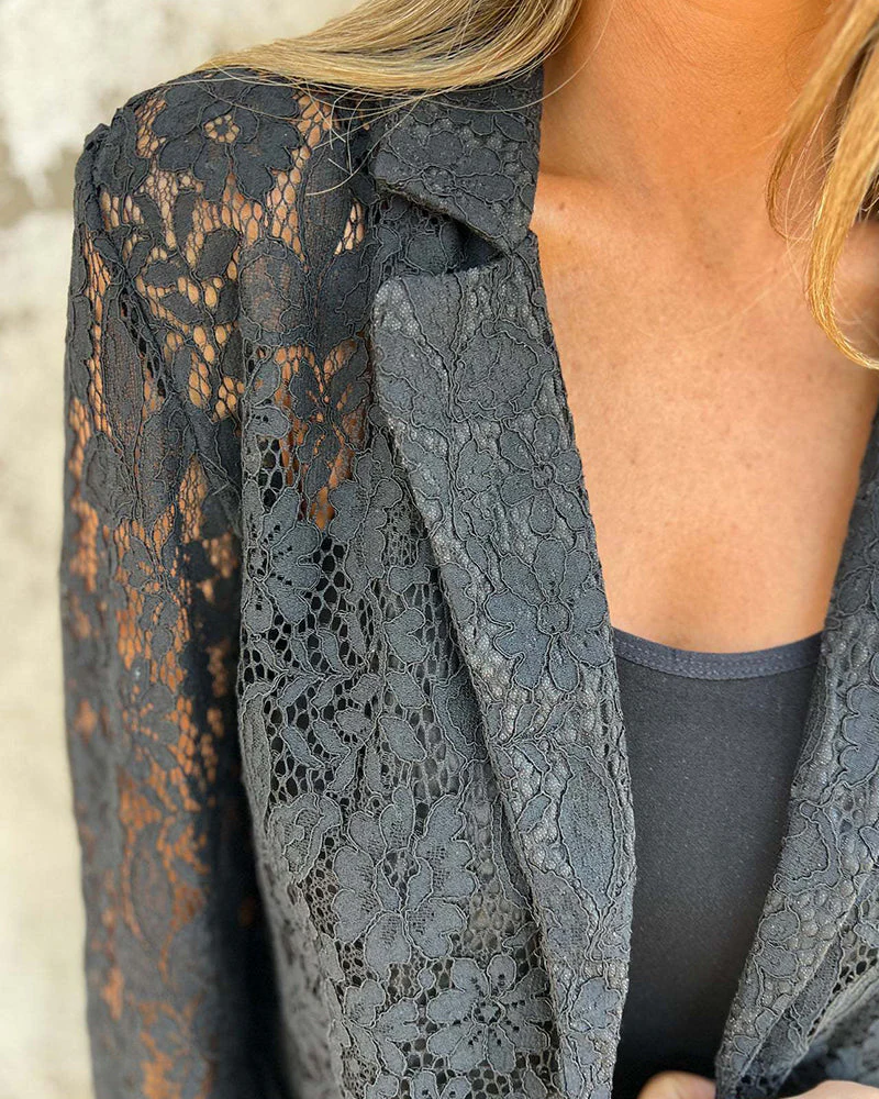 Fiona | Modny damski żakiet z koronką i kołnierzem typu lapel - Image 7
