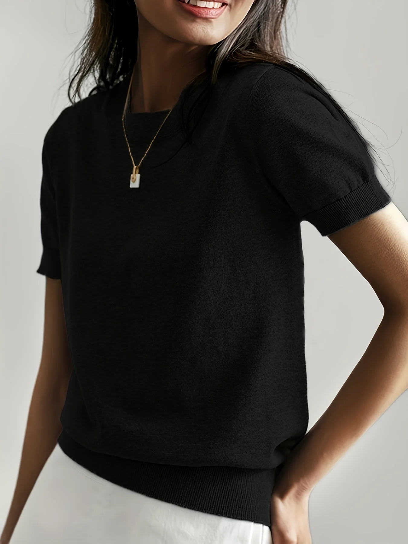 Ginny – sweter z dzianiny w stylu casual chic dla nowoczesnych kobiet – na każdą porę roku - Image 4