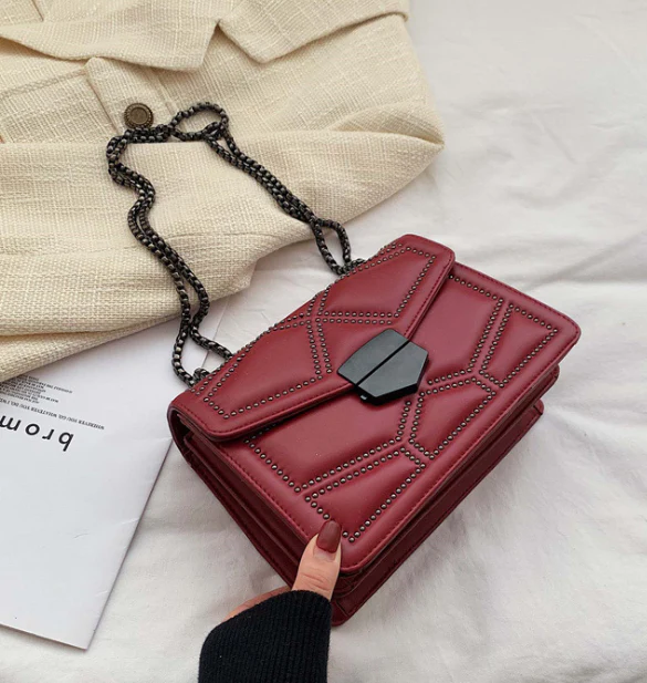 Harmony | Damska torebka crossbody z ćwiekami i łańcuszkiem, modna stylowa - Image 4