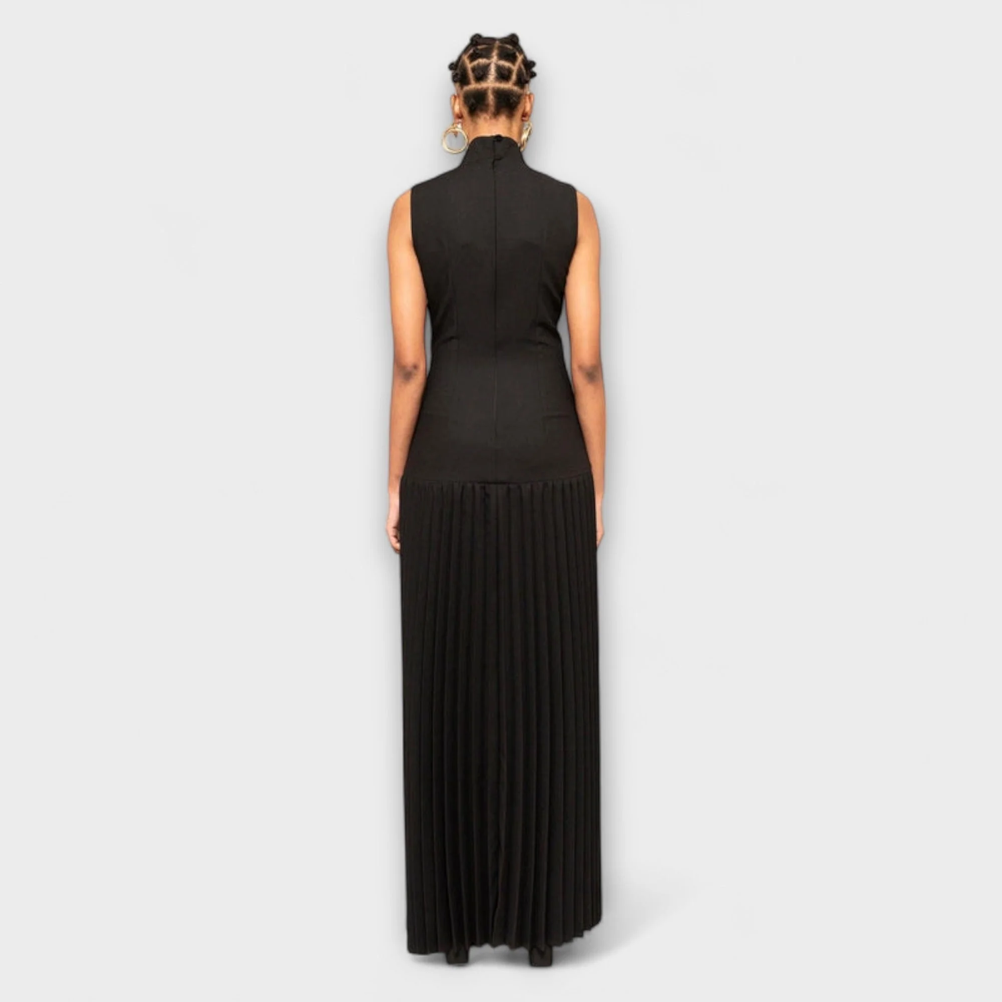 Ingrid | sukienka maxi damska elegancka z wycięciami i plisowanym dołem - Image 3