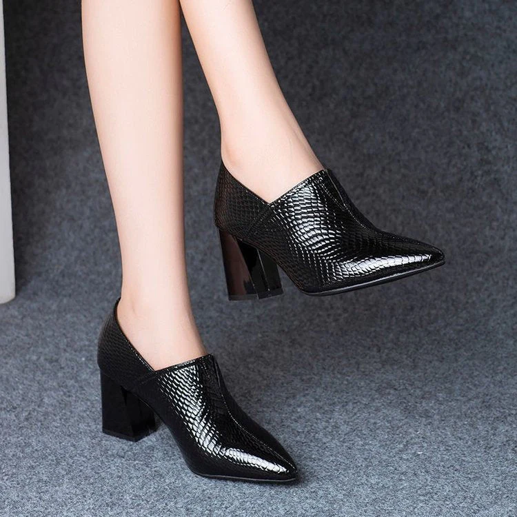 Jade | Damskie eleganckie czółenka na obcasie z fakturą, stylowe wykończenie - Image 5