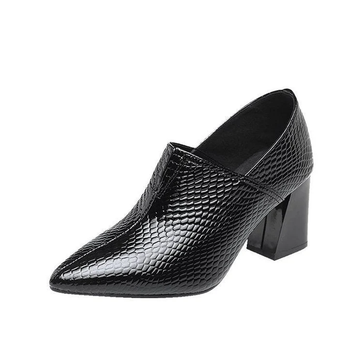 Jade | Damskie eleganckie czółenka na obcasie z fakturą, stylowe wykończenie - Image 9