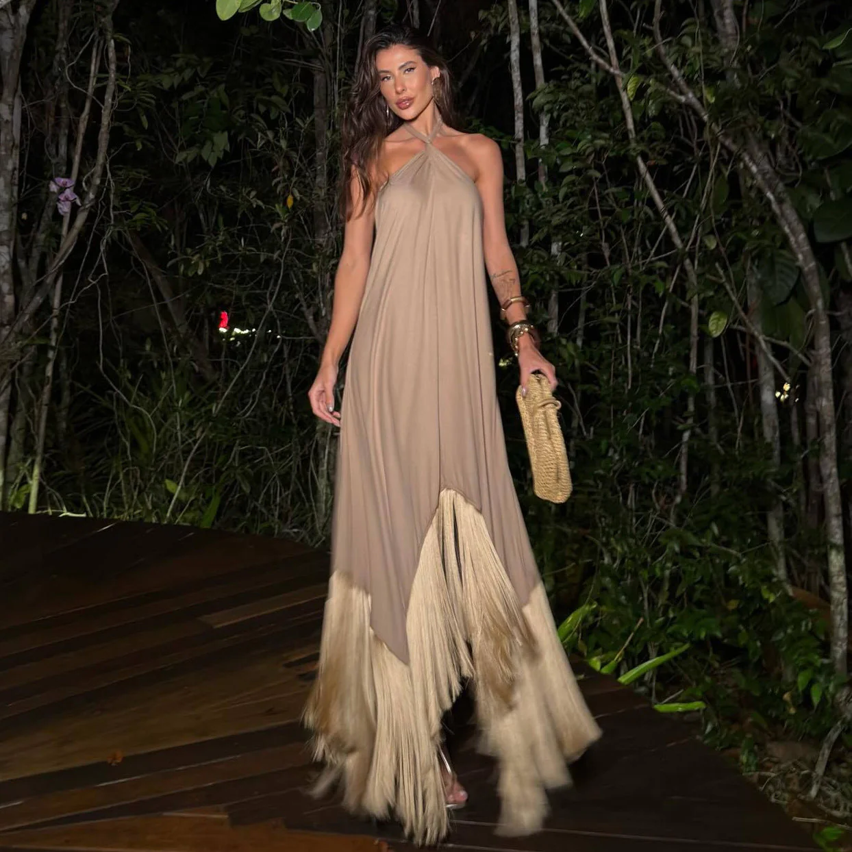 Jamie | sukienka maxi damska z eleganckim frędzlowym dołem - Image 2