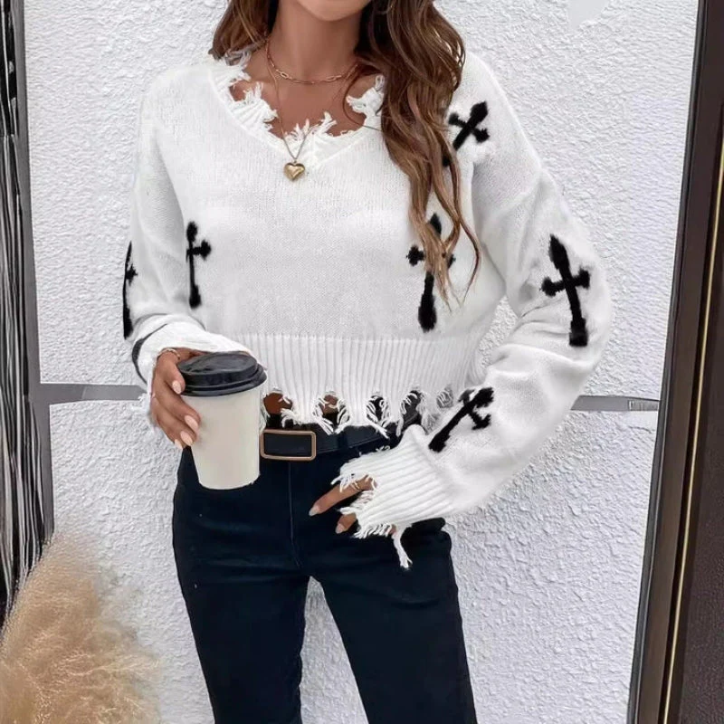 Kirsteen | Sweter damski z długim rękawem, nadruk i ozdobne chwosty - Image 4