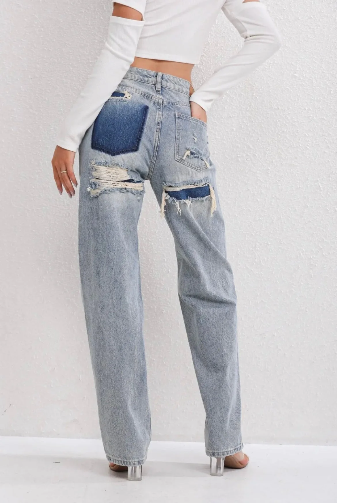 Lauren | jeansy damskie vintage z przetarciami i patchworkowym detalem - Image 5