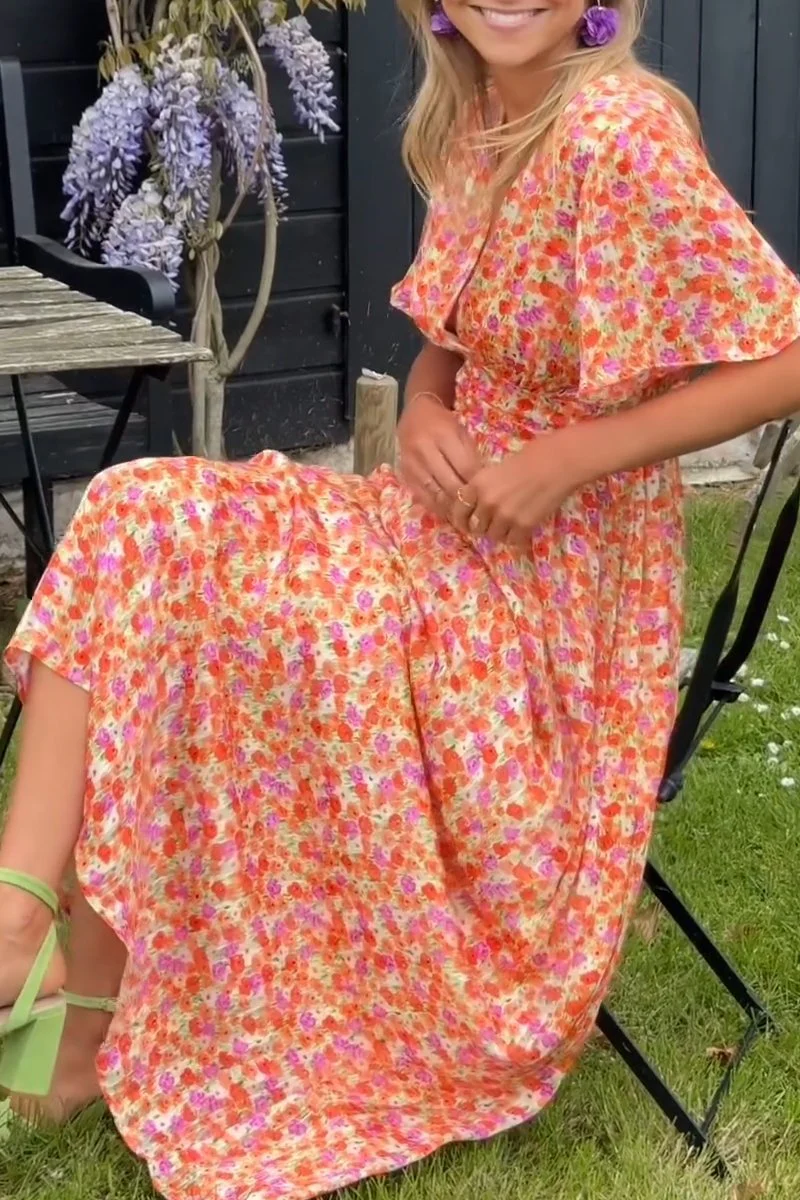 Leanne | Sukienka maxi w kwiatowy wzór z dekoltem w szpic, lekki - Image 4