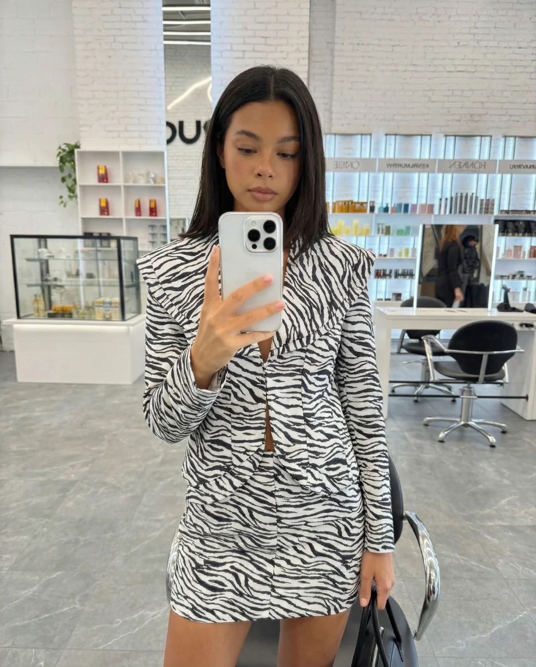 Lysette | Komplet damski z marynarką w zebrę, modny i wyrazisty zestaw co-ord - Image 2