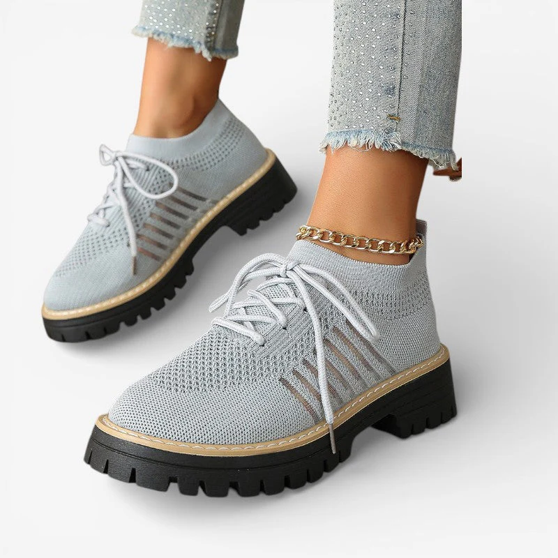 Martyna | Wsuwane buty damskie z ozdobnymi sznurowadłami, casualowe - Image 4