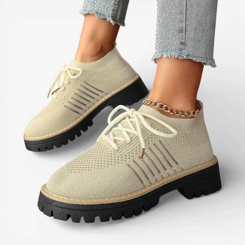 Martyna | Wsuwane buty damskie z ozdobnymi sznurowadłami, casualowe - Image 6