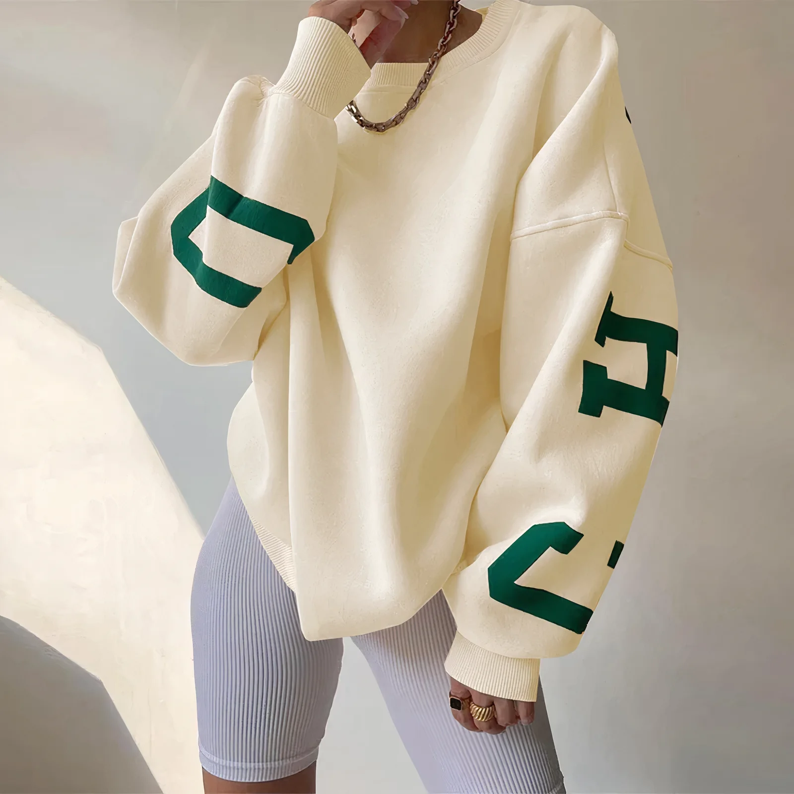 Nina – współczesny damski sweter oversize - Image 4