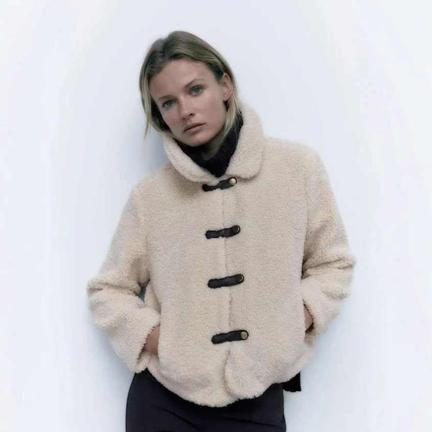 Peggy – Elegancka, modna, krótka kurtka damska typu teddy - Image 2