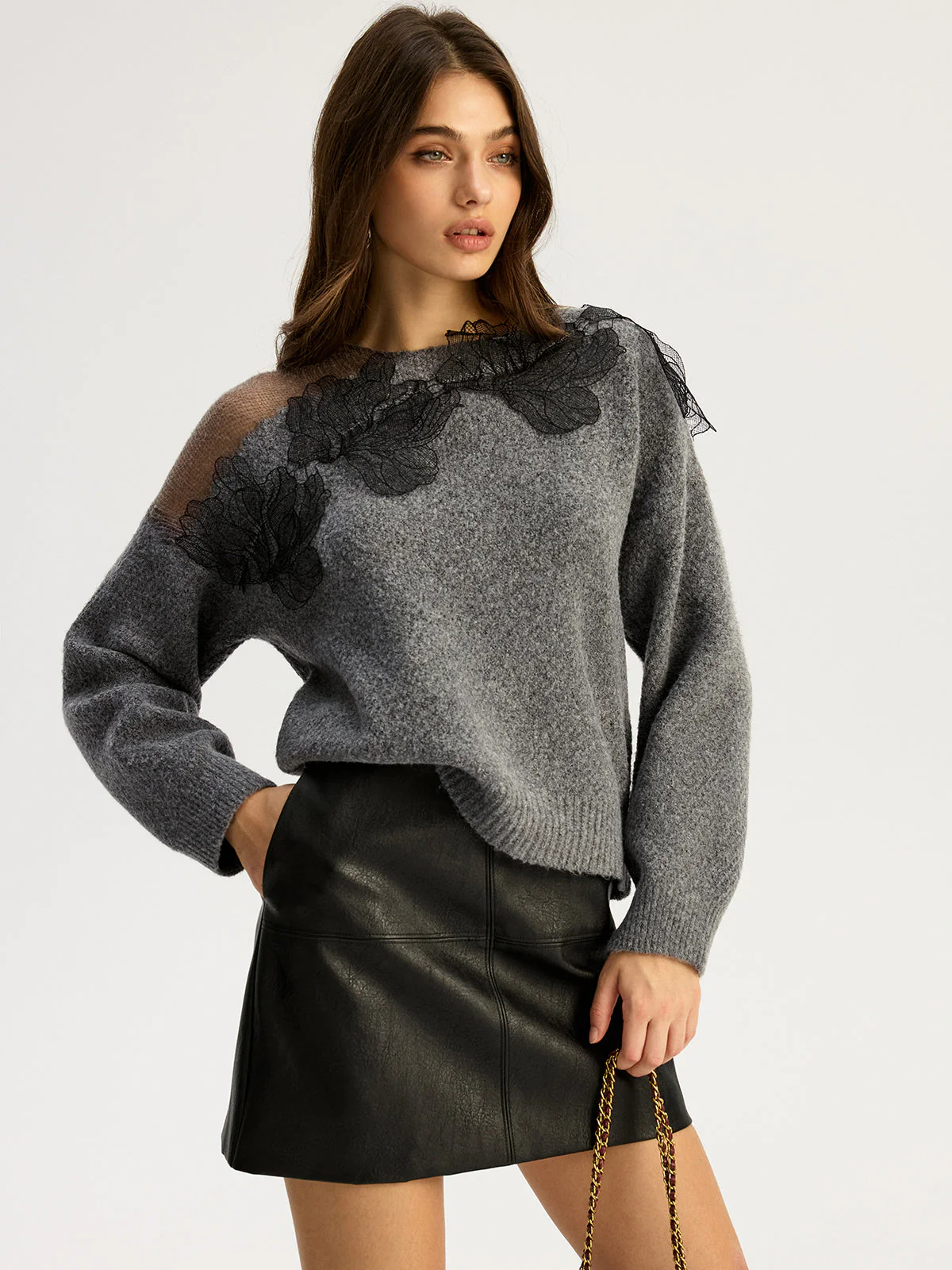 Reba | Sweter damski z koronkową aplikacją na ramionach, stylowy dzianinowy - Image 6
