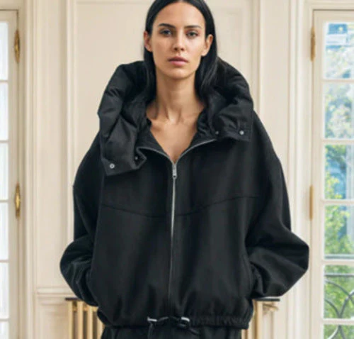 Rosalie – damski, elegancki płaszcz w stylu streetwearowym z kapturem - Image 19