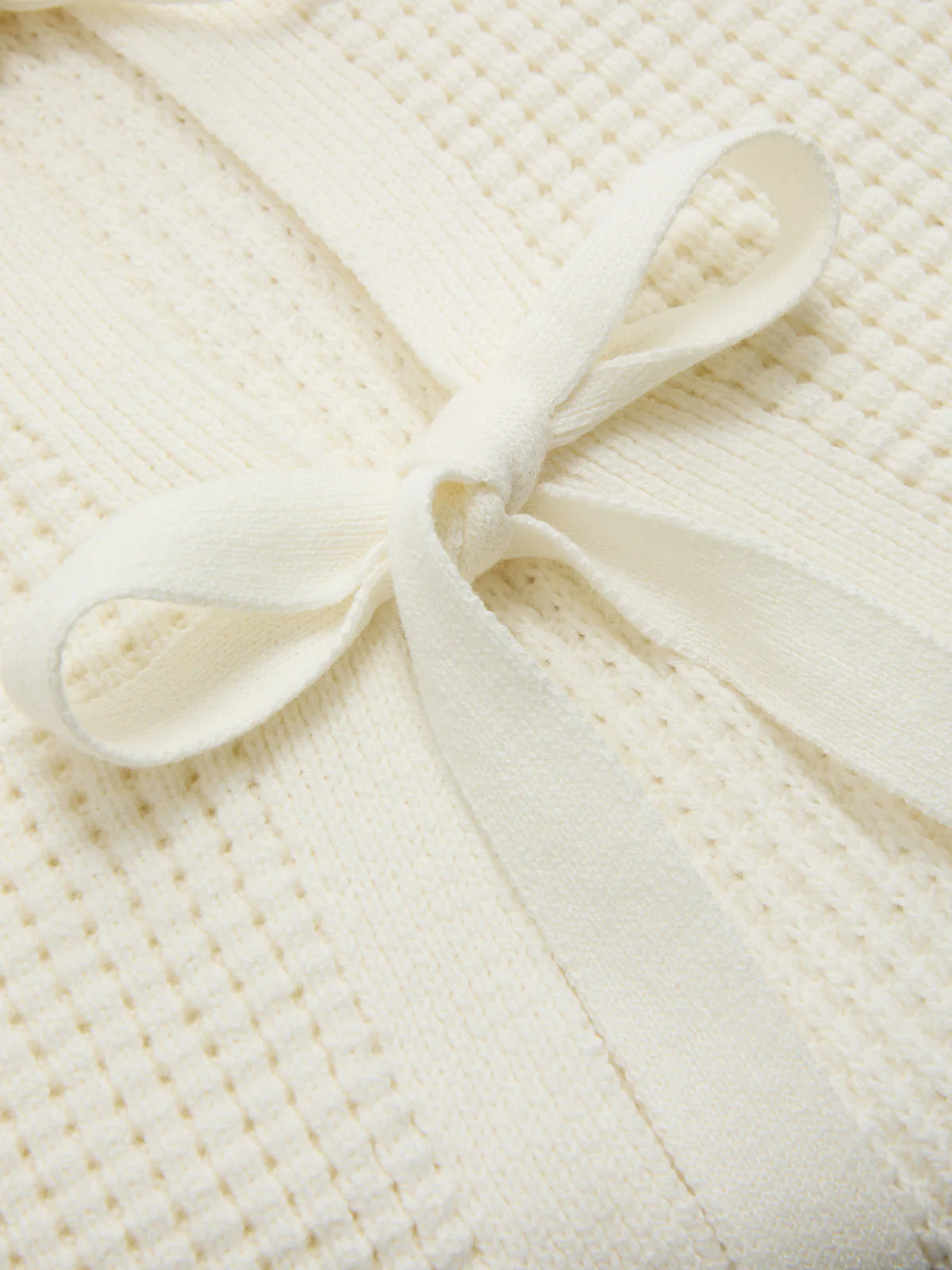 Samantha | Top dzianinowy bez rękawów o strukturze waflowej z detalem kokardy - Image 6