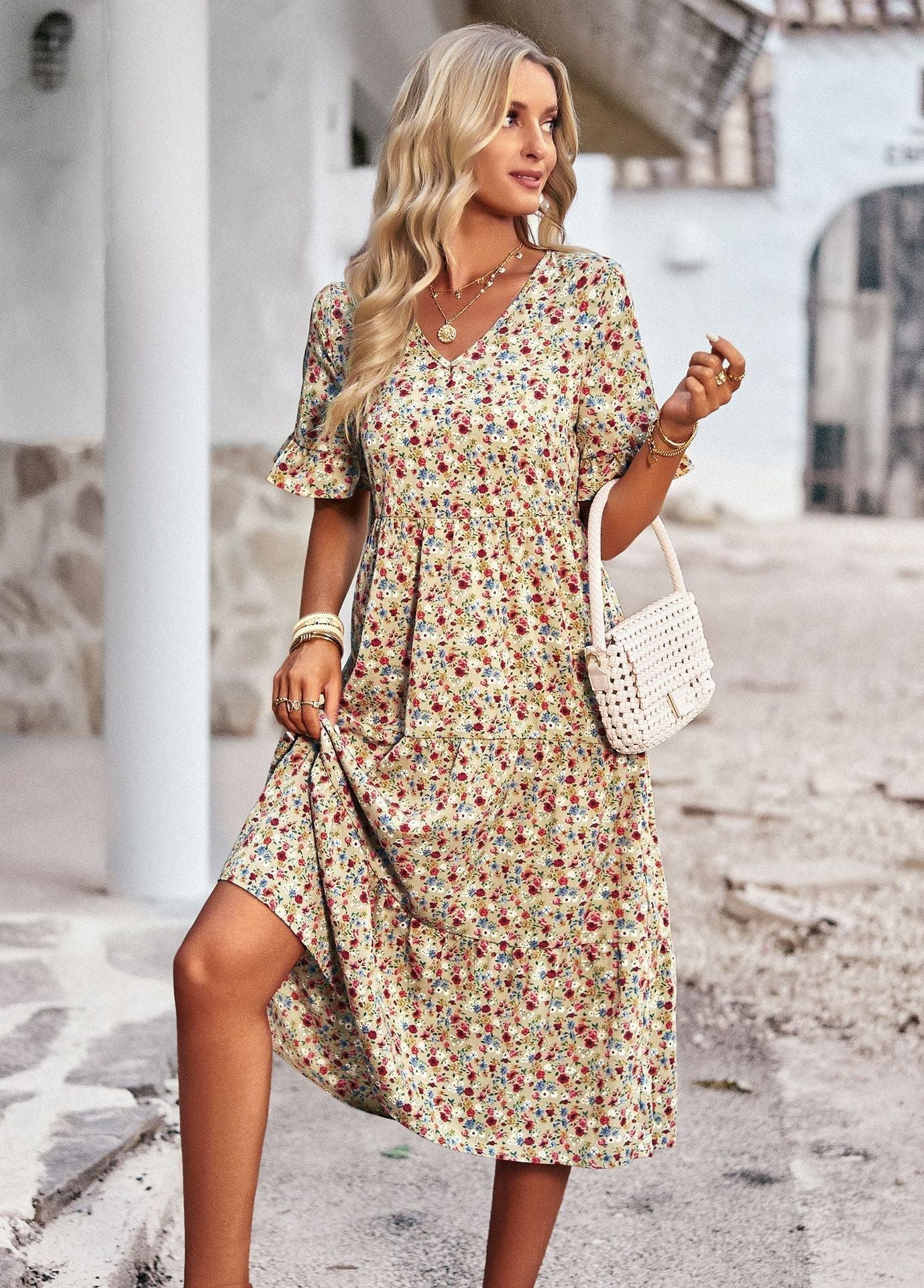 Summer | Sukienka damska midi w kwiatowy wzór o wygodnym kroju - Image 6