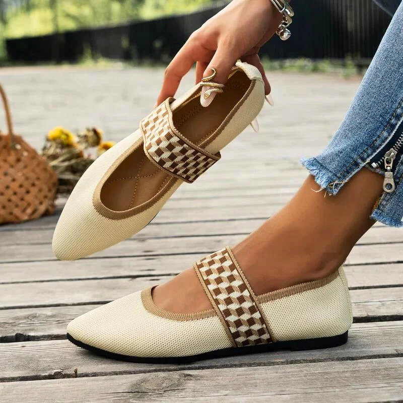 Susanna | Damskie płaskie buty z paskiem, wygodne i stylowe - Image 2