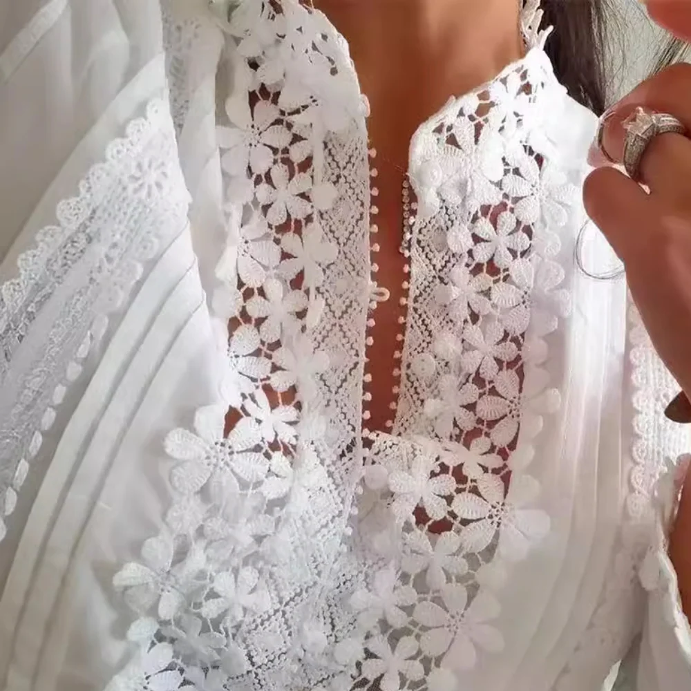 Susanne | Damska bluzka z kwiatowym koronkowym zdobieniem, elegancki i kobiecy fason - Image 6